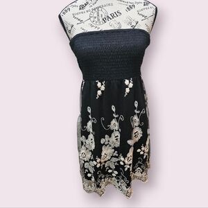 Forever 21 Black Strapleas Dress Size M